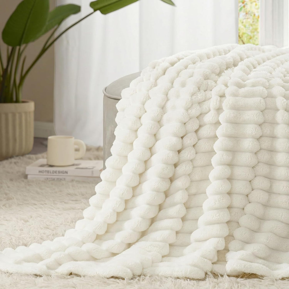 Cozy Elegance Plush Blanket